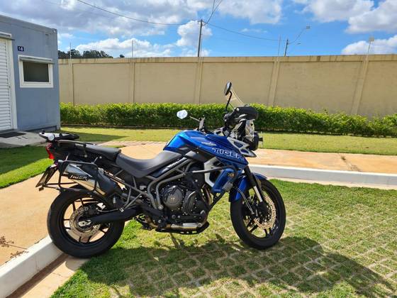 TRIUMPH TIGER 800 XRX 